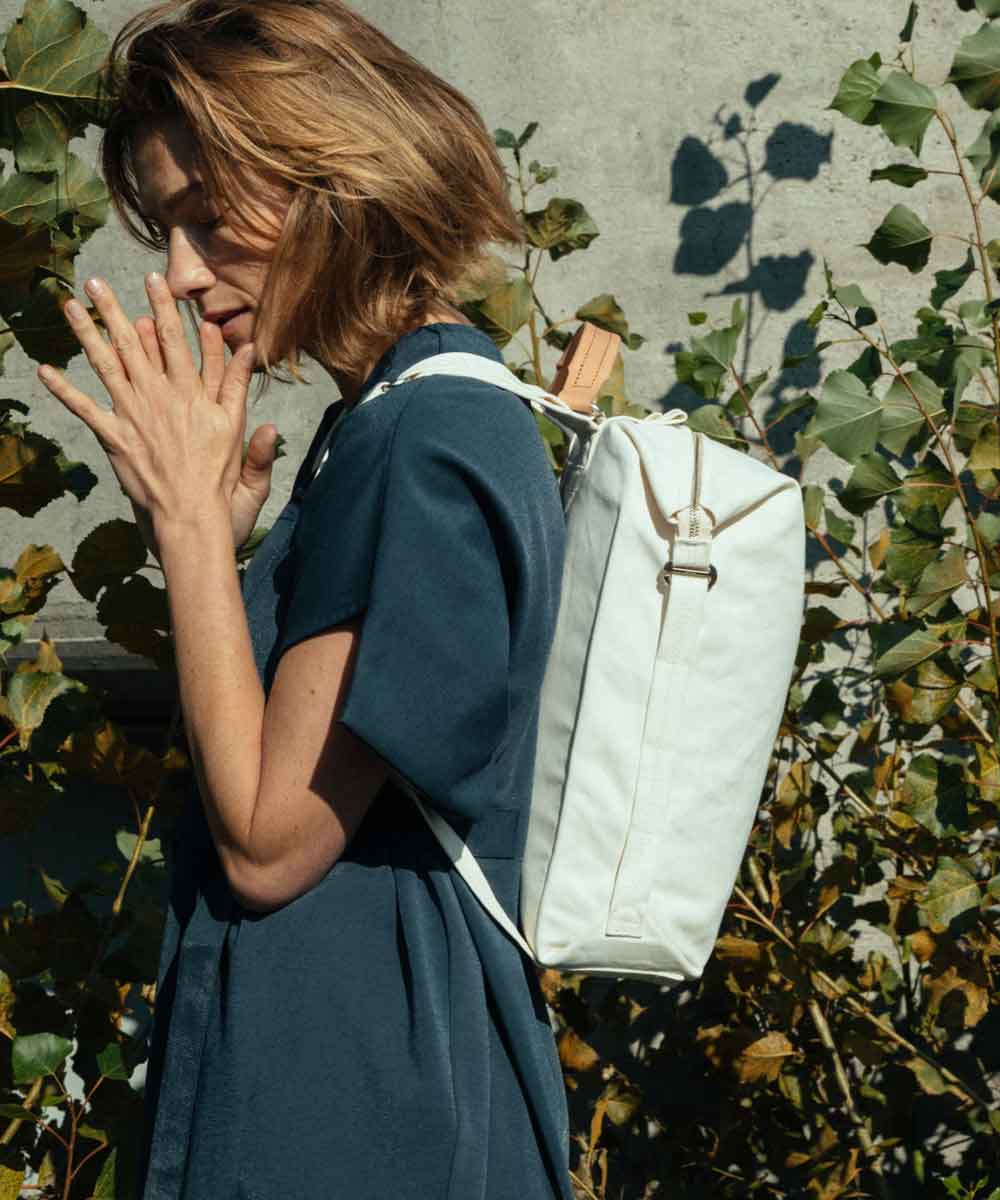 Qwstion Zip Pack Bananatex® plastic-free