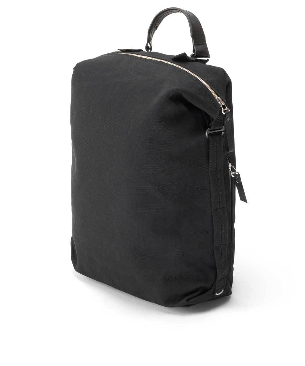 Qwstion Zip Pack Bananatex® plastic-free