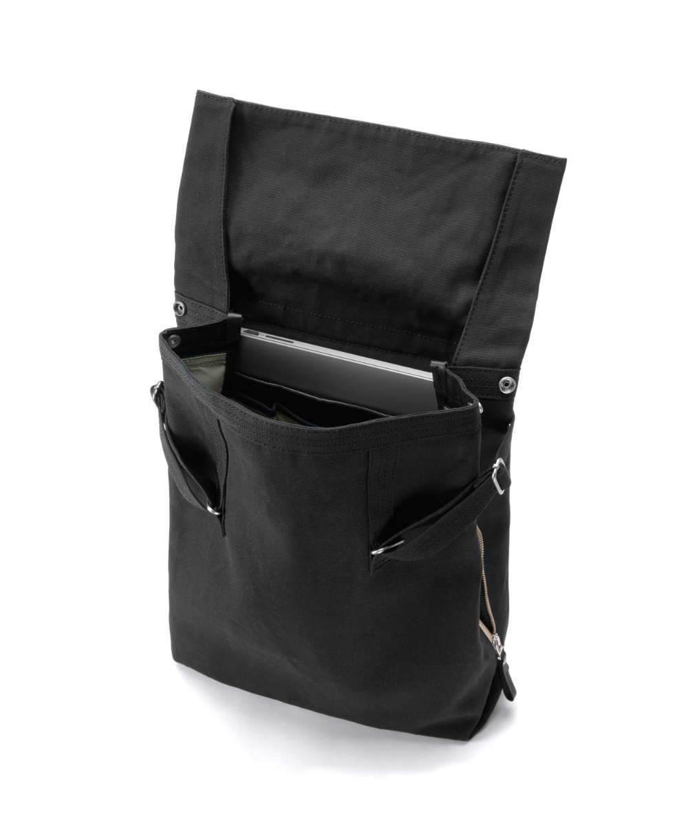 Qwstion Flap Tote Medium Bananatex®