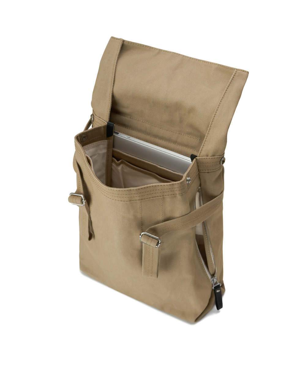 Qwstion Flap Tote Small Bananatex®