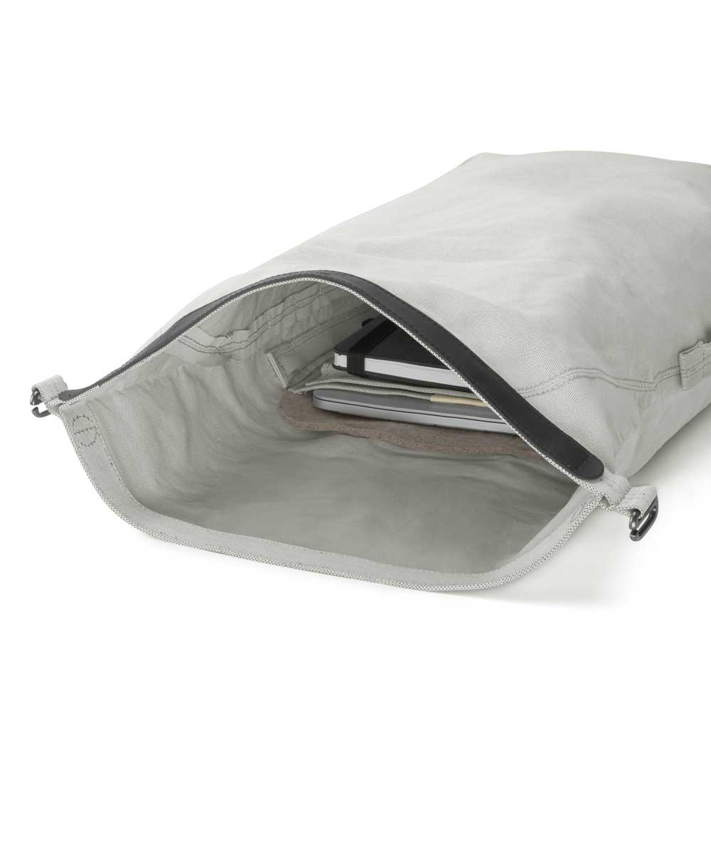 Qwstion Roll Pack Bananatex® plastikfrei