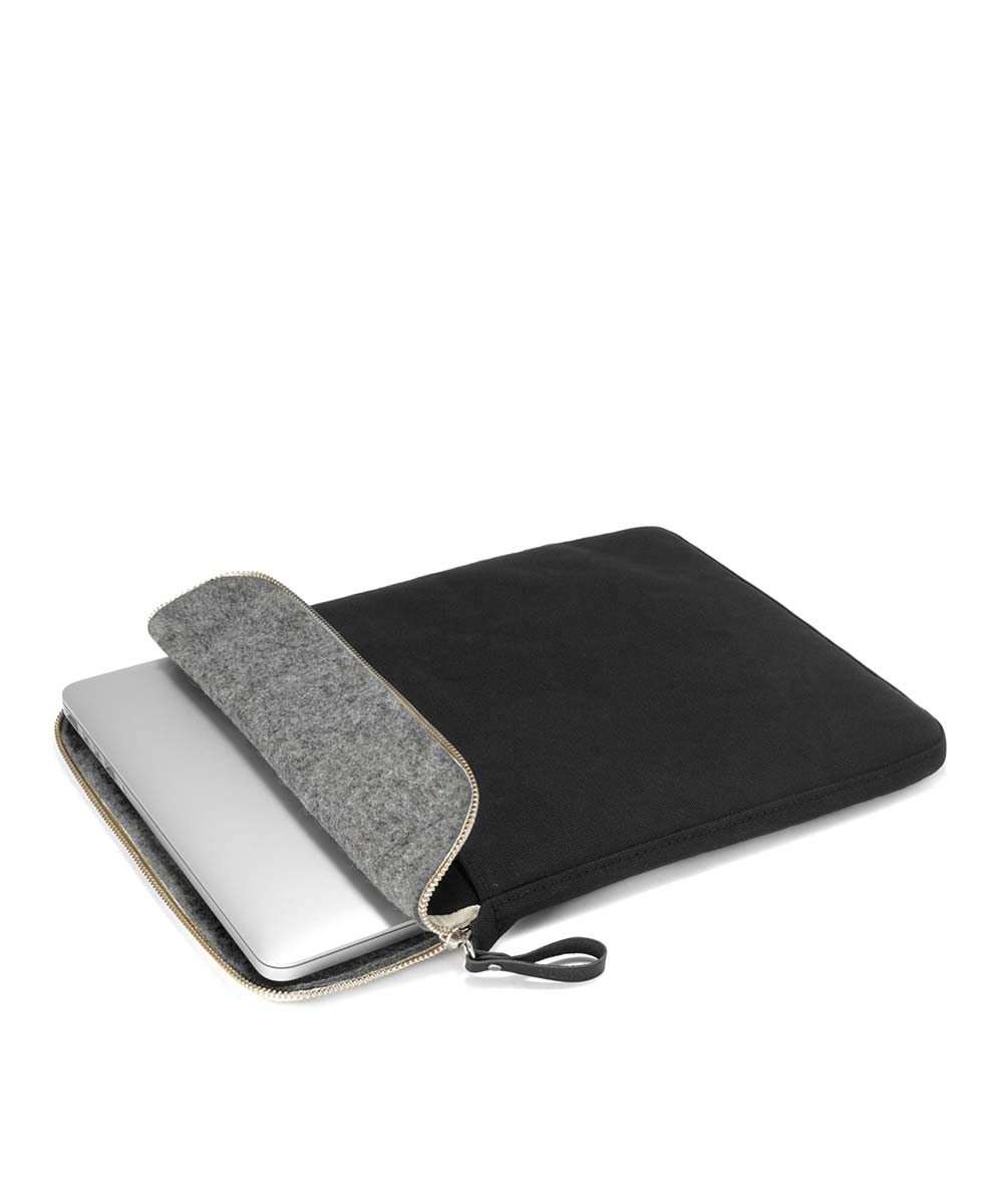 Qwstion Bananatex Sleeve for Macbook