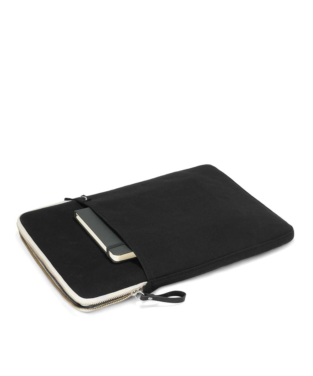 Qwstion Bananatex Sleeve for Macbook