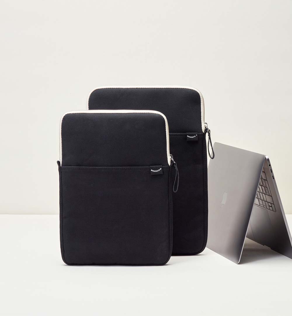 Qwstion Bananatex Sleeve for Macbook