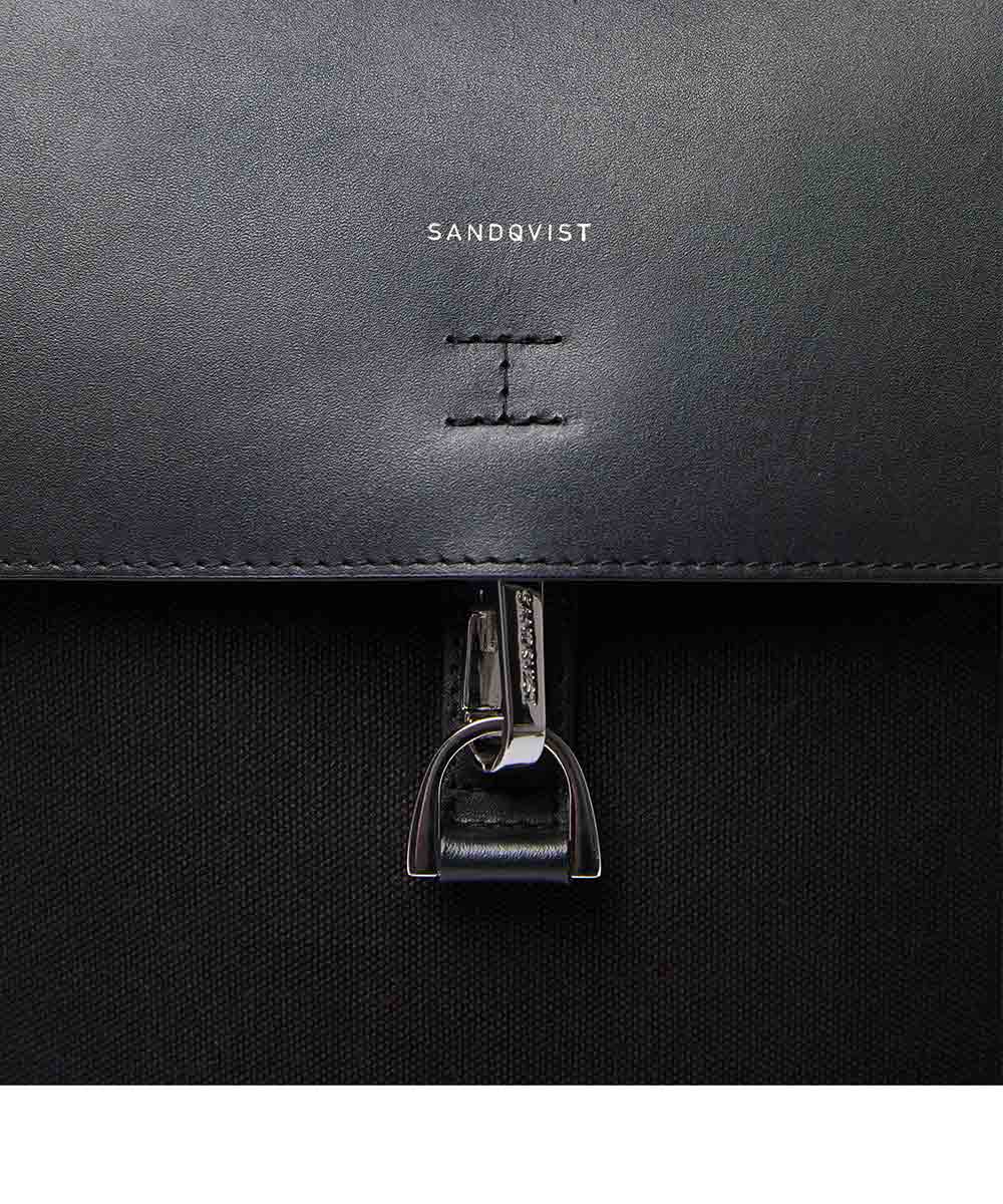 Sandqvist Alva Metal Hook sustainable daypack