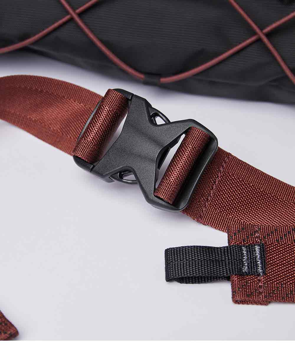 Sandqvist All Terrain Hike Crossbody Bag