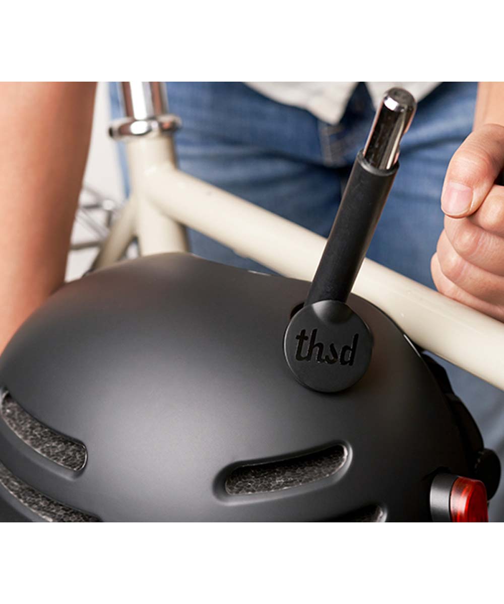 THOUSAND Chapter bicycle helmet with rear light