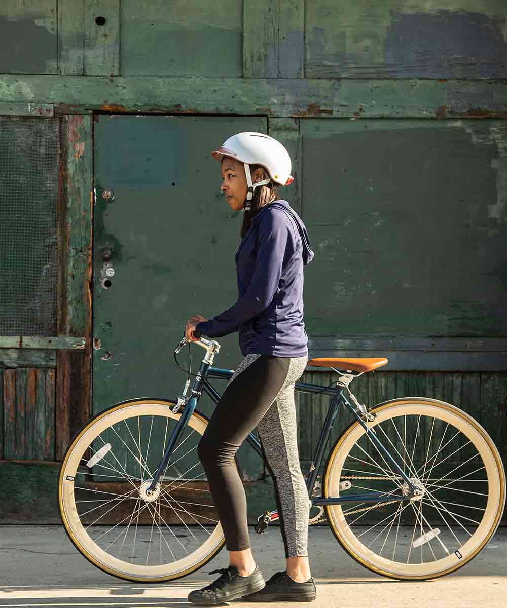 THOUSAND Chapter bicycle helmet with rear light