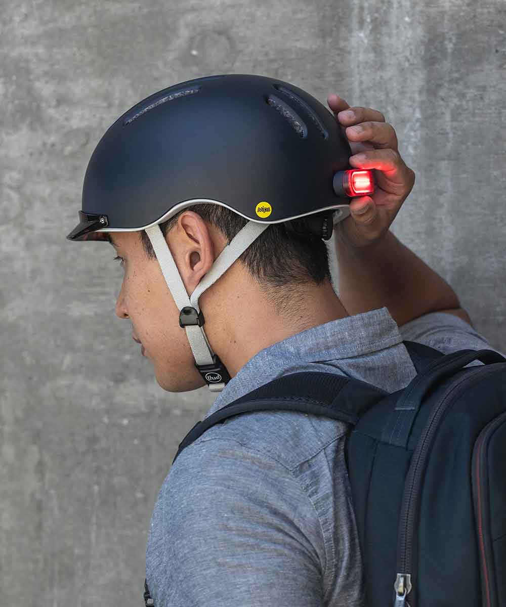 THOUSAND Chapter bicycle helmet with rear light
