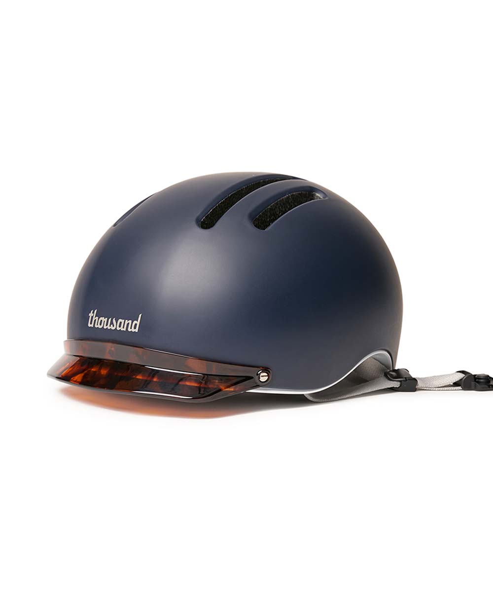 THOUSAND Chapter bicycle helmet with rear light