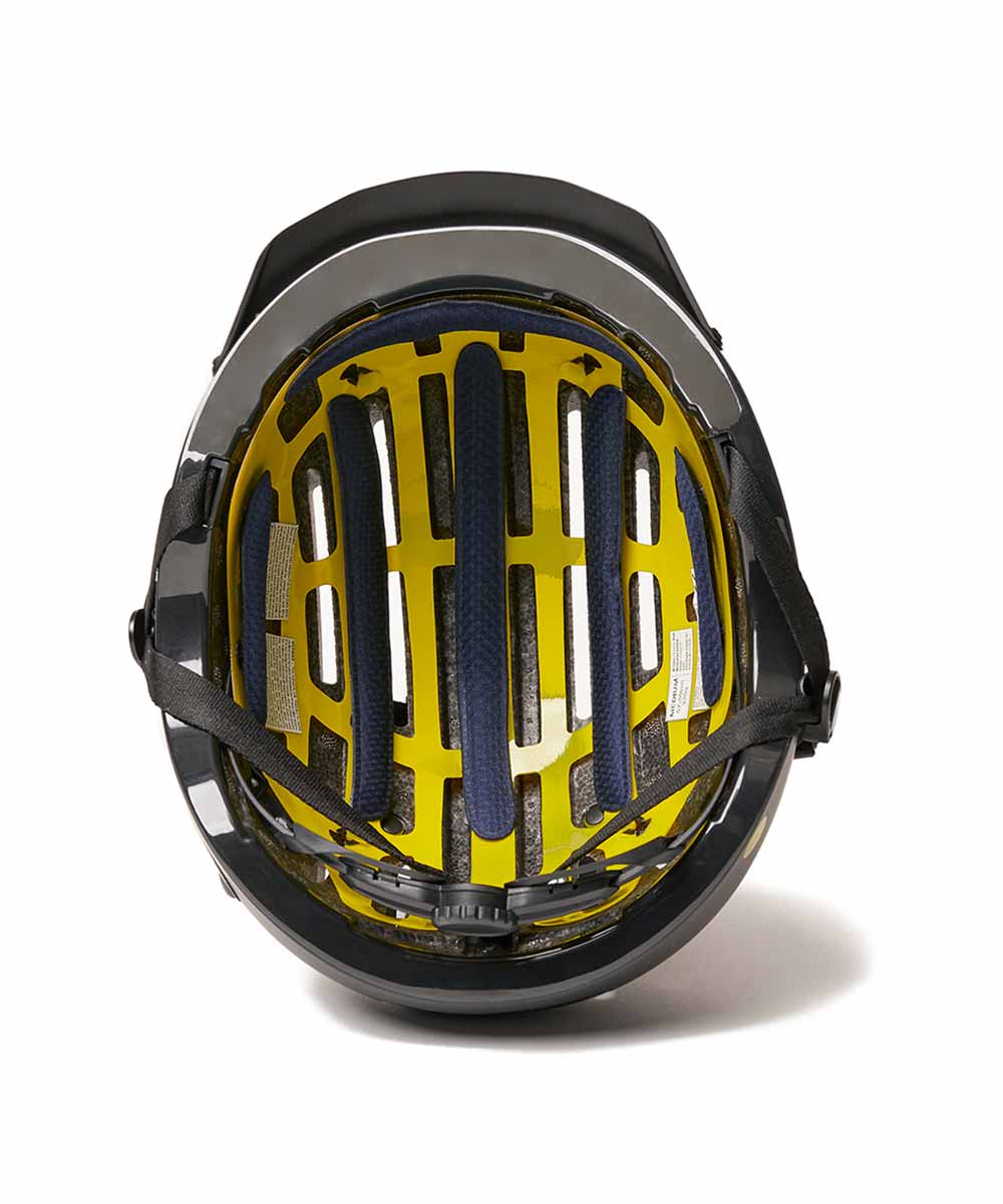 THOUSAND Chapter bicycle helmet with rear light
