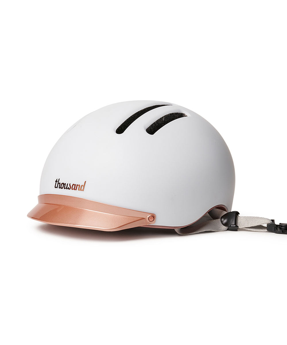 THOUSAND Chapter bicycle helmet with rear light