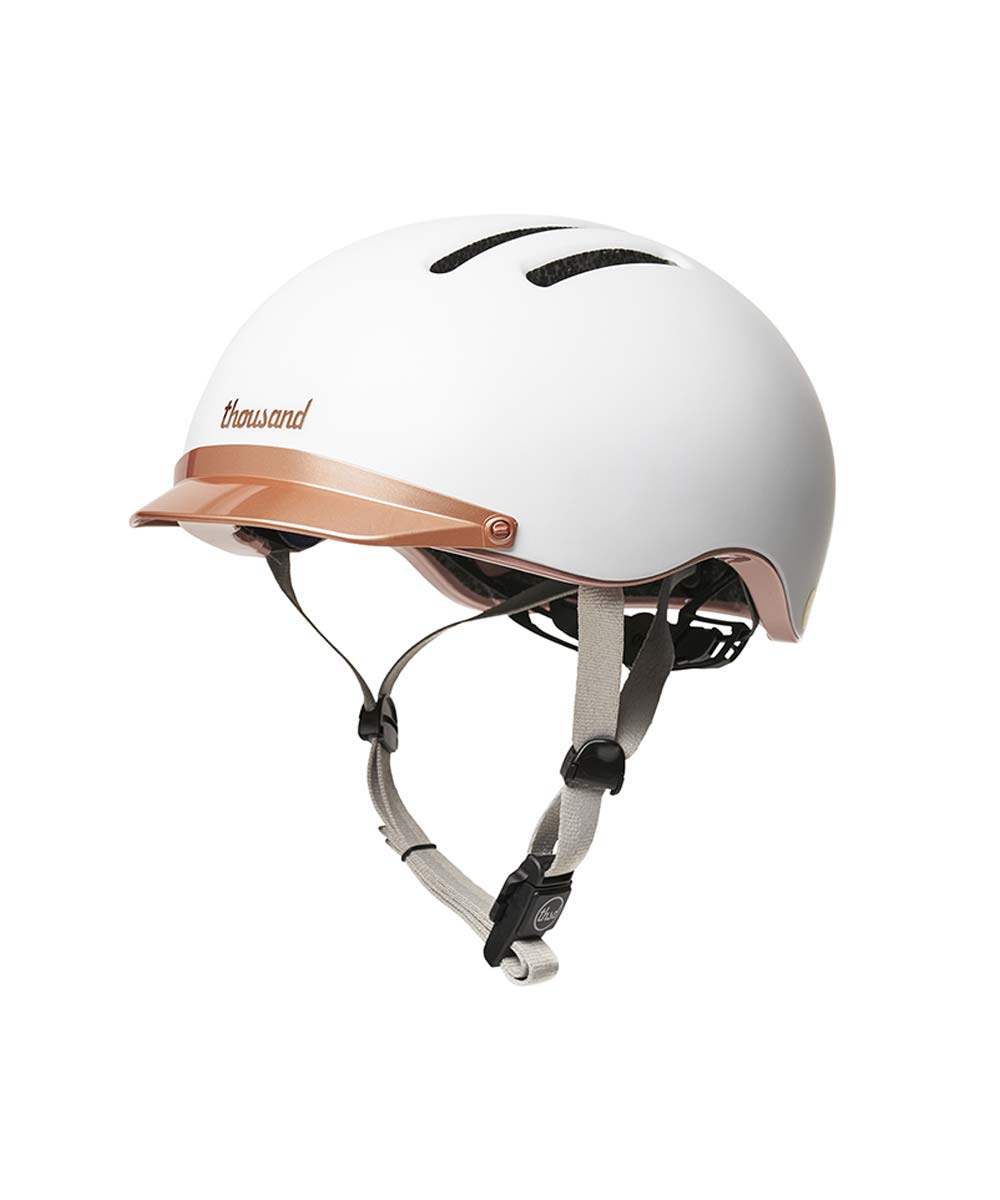THOUSAND Chapter bicycle helmet with rear light