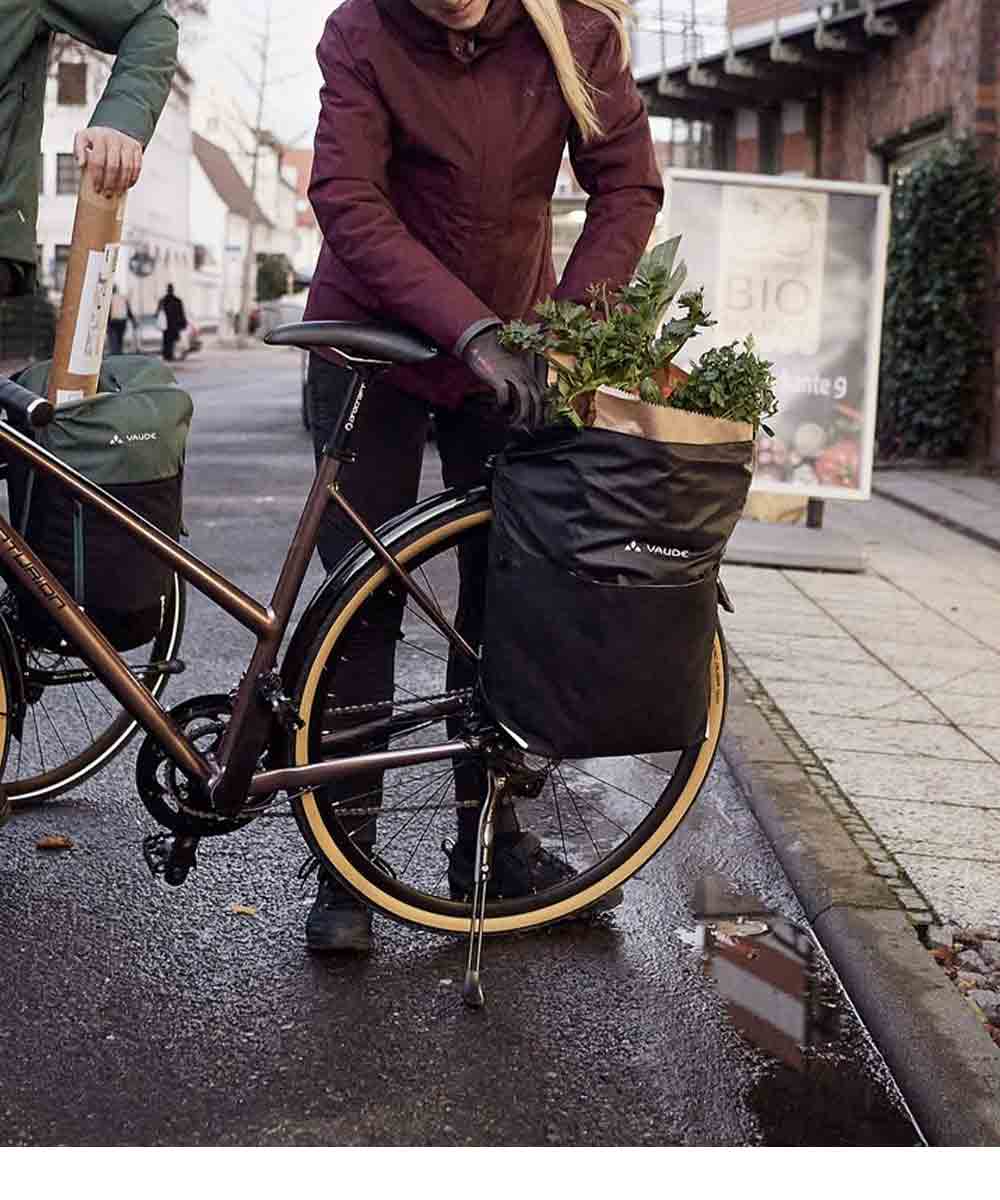 Vaude CityShop Fahrradtasche aus recycelten PET-Flaschen