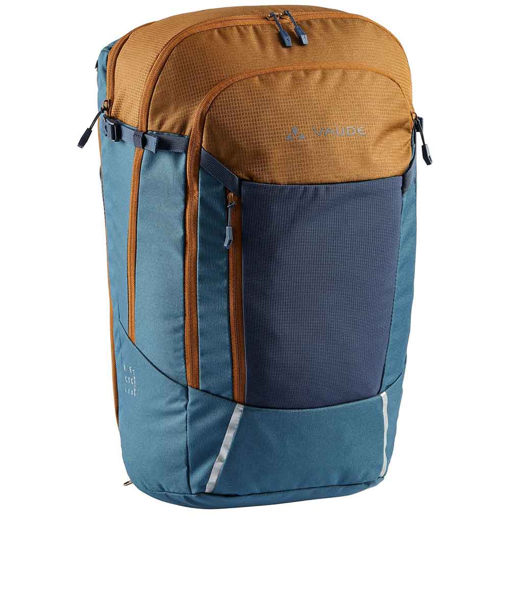 Vaude Cycle 28 II sustainable bike bag made from recycled PET bottles