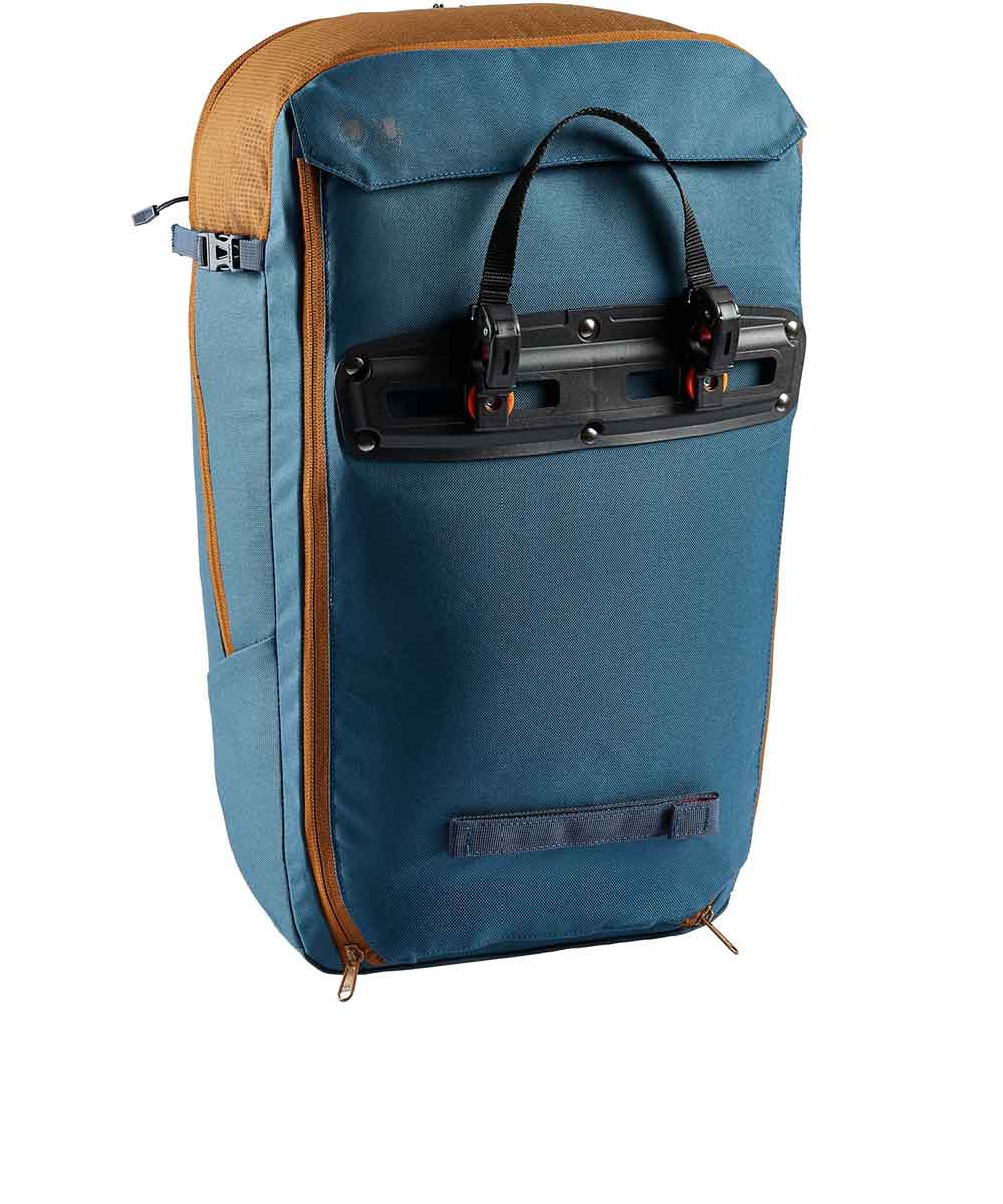 Vaude Cycle 28 II sustainable bike bag made from recycled PET bottles