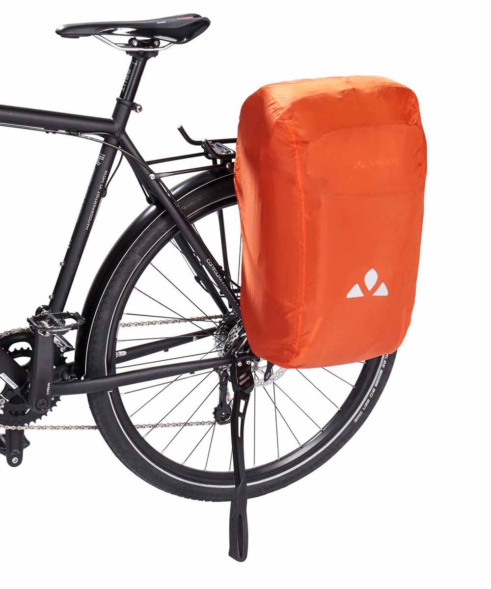 Vaude Cycle 28 II sustainable bike bag made from recycled PET bottles