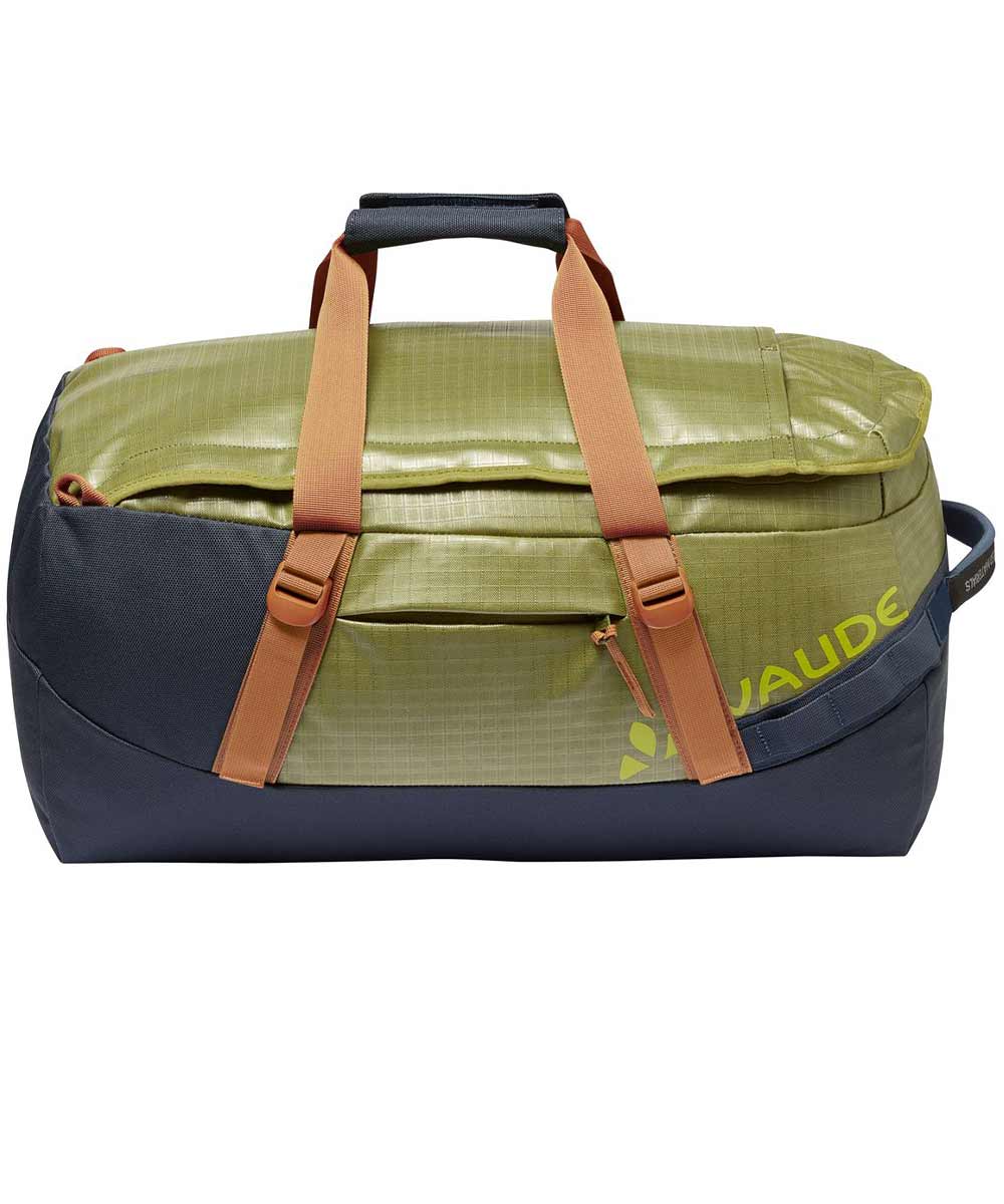 Vaude CityDuffel 35L travel bag made from recycled material