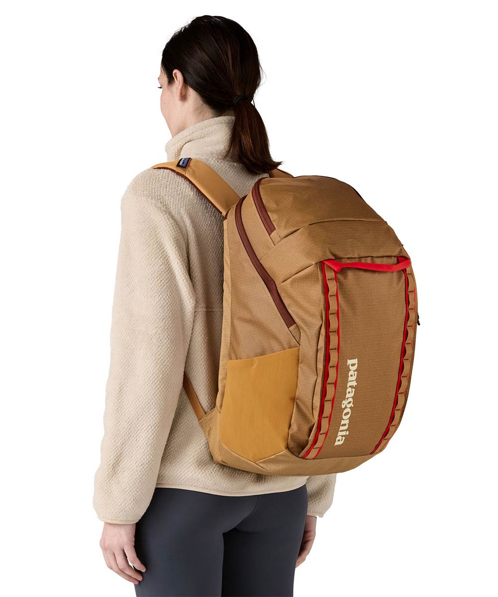 Patagonia backpack Black Hole Pack 32 liters 