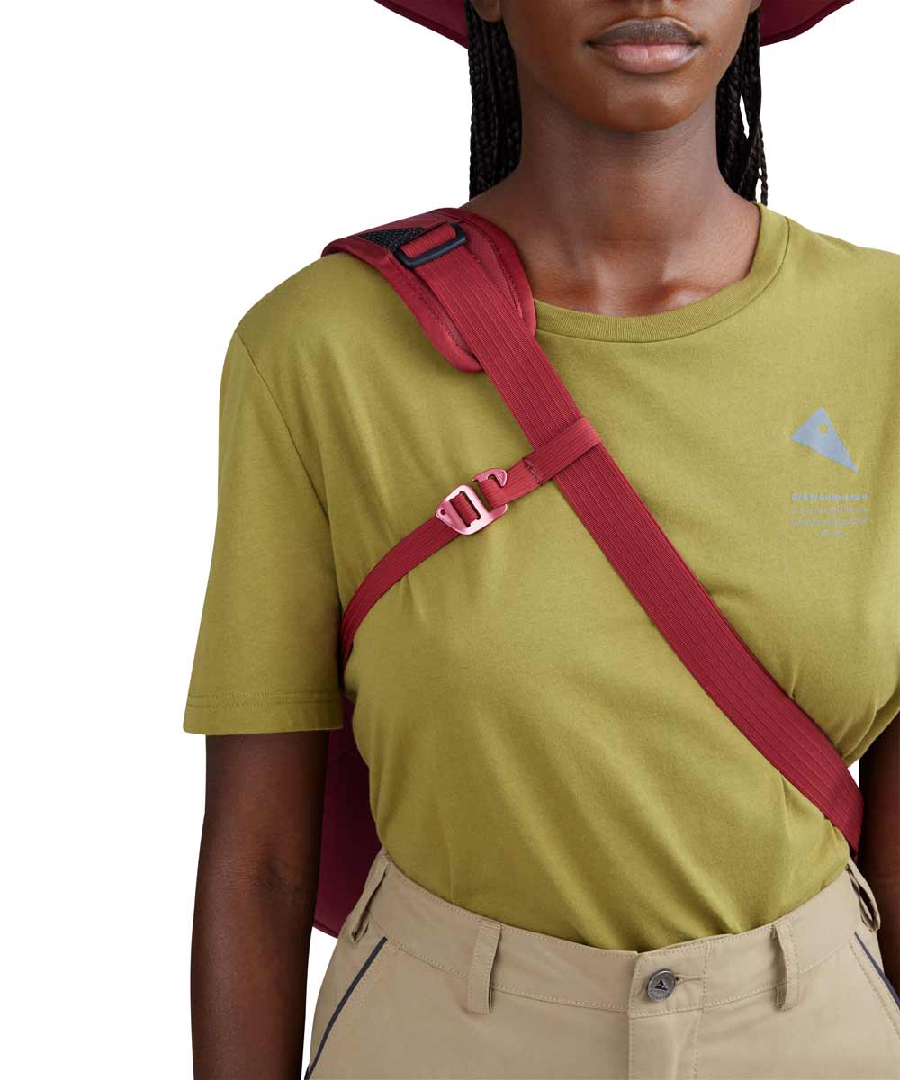 Buy Klättermusen Gaut Messenger Bag 20L online | Fair Couture